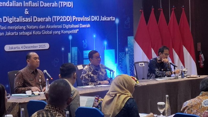Jaga Inflasi Jakarta, Pramono Usul Ada Lomba Digitalisasi-Dekorasi Natal di Mal