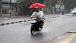 Siap-siap! Hujan Deras Diprediksi Basahi Jakarta Sepekan ke Depan