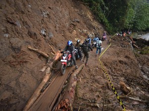 Ada Daerah Belum Pulih, Status Darurat Bencana Sumbar Akan Diperpanjang
