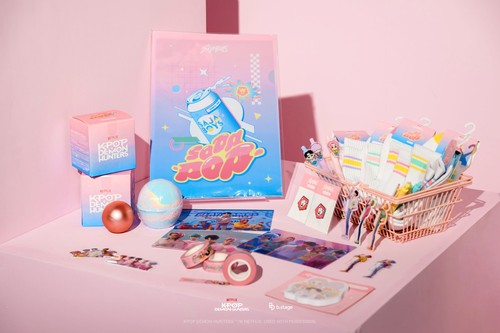 Pop-up store K-Pop Demon Hunters dibuka di Seongsu-dong, Seoul, mulai Kamis (4/12/2025).