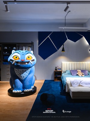 Intip Isi Pop-up Store K-Pop Demon Hunters di Seoul!