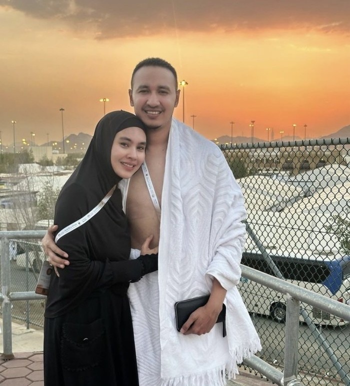 Kartika Putri Jago Bikin Jus Detoks hingga Makan di Resto Salt Bae