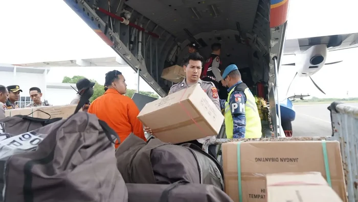 Bantuan Polri Jangkau Desa Paya Bedi Aceh Tamiang