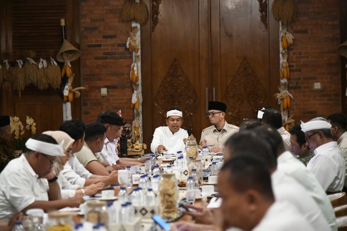 Bupati Bogor Hadiri Rakor Strategis Bahas Penguatan Layanan Haji & Umrah