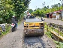 Pemprov Banten Kebut Perbaikan Jalan Wisata Rampung H-10 Natal