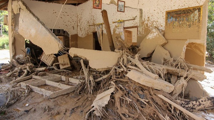 Data Terbaru: 10.400 Rumah Hancur Diterjang Banjir & Longsor Utara Sumatera