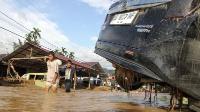 Penampakan Sisa Terjangan Banjir Bandang di Tapanuli Tengah