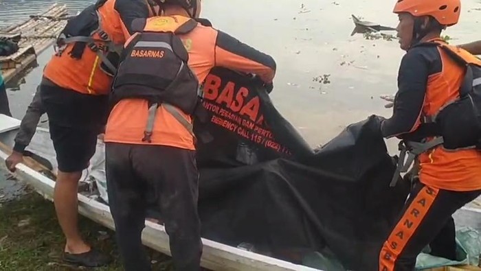 4 Hari Hilang, Anak Korban Air Bah Ditemukan Meninggal di Waduk Cirata