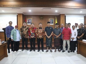 DPR RI Puji Badung Jadi Contoh Terbaik Penerapan Ekonomi Biru Nasional