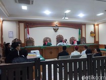 Gaji ASN Tabanan Dipotong Rp 210 Ribu, tapi Dapat Beras Berkutu