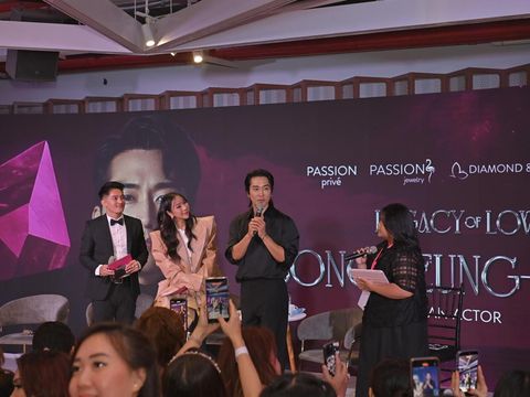 Song Seung Heon Song Seung Heon dan Cinta Laura di Private Encounter with Song Seung Heon, The Space, Plaza Indonesia, Rabu (3/12/2025).