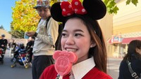 Ummi Quary Liburan ke Jepang, Kulineran di Ginza hingga Disneyland