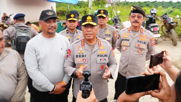 Polri Kerahkan Heli Kargo Kapasitas 650 Kg untuk Angkut Bantuan ke Aceh
