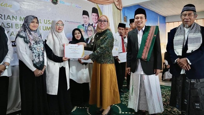 Perkuat Ekonomi Umat, Wamenkop Dorong Pengembangan Koperasi Pesantren