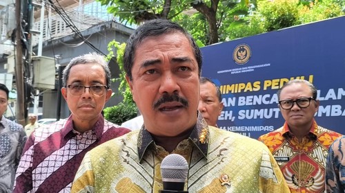 Menteri Imigrasi dan Pemasyarakatan (Imipas), Agus Andrianto, di kantor Kemenimipas, Kuningan, Jakarta Selatan, Jumat (5/12/2025).