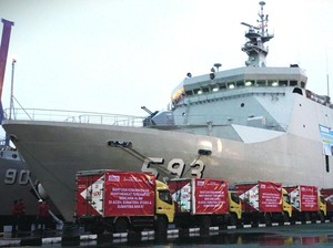 Alfamart Salurkan Bantuan Senilai Rp 2 M untuk Korban Bencana di Sumatera