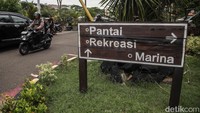 Area wisata yang kemarin tergenang, terutama di sekitar Marina, sudah dapat diakses kembali oleh pengunjung.