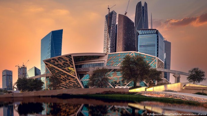 Arab Saudi Vs UEA: Rivalitas yang Kian Memanas