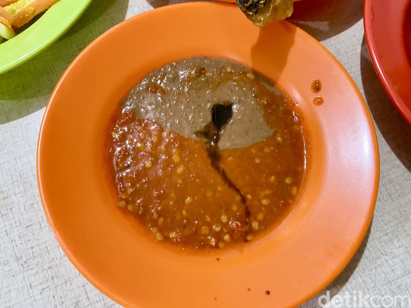 Ayam Goreng Bu Haji Jatinegara Ayam Goreng Bu Haji Jatinegara