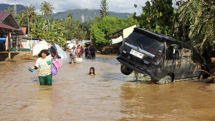 Bencana dan Ujian Keindonesiaan Kita