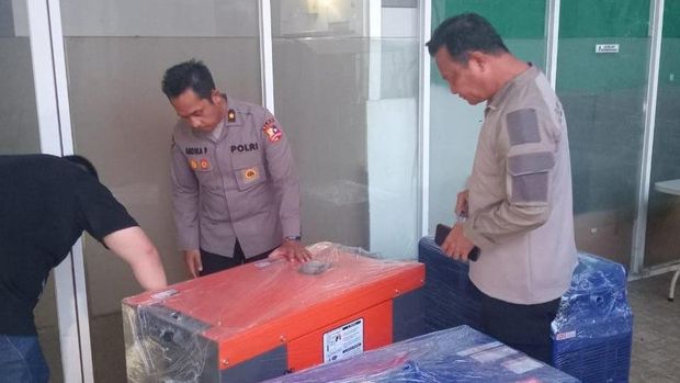 Bantuan Polri di Aceh Tamiang