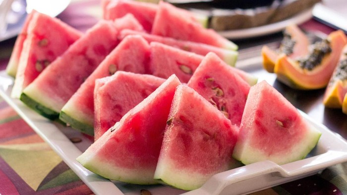 10 Buah untuk Asam Lambung yang Aman dan Bikin Perut Kenyang