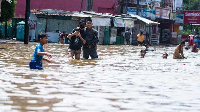 Rusaknya Tata Ruang Jadi Penyebab Banjir Berulang di Kabupaten Bandung
