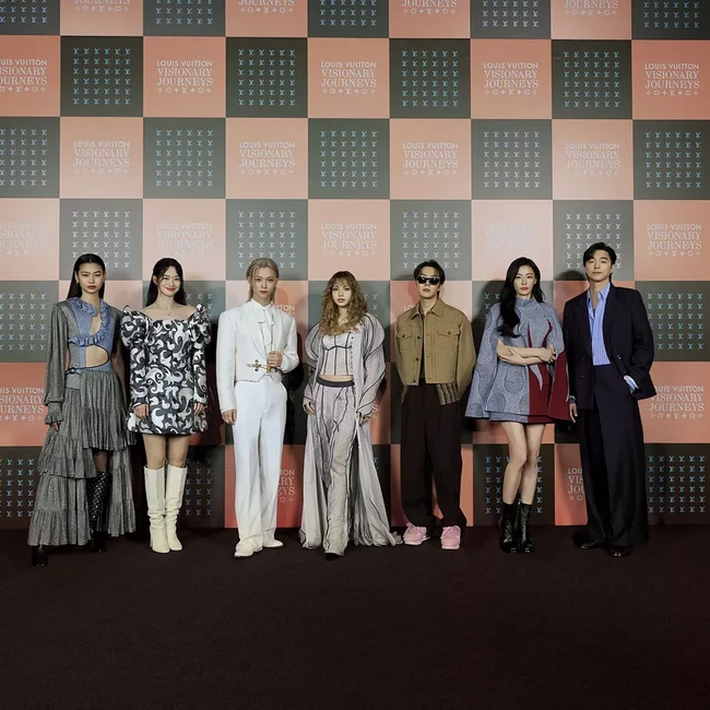 7 Artis Korea Adu Outfit di Acara LV, Lisa BLACKPINK Hingga Jun Ji Hyun