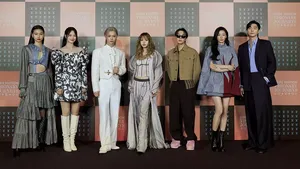 7 Artis Korea Adu Outfit di Acara LV, Lisa BLACKPINK Hingga Jun Ji Hyun