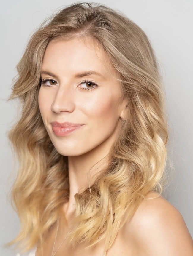 Grace mengaku sempat mempertimbangkan untuk tidak menyebutkan orientasi seksualnya selama kompetisi. Namun pada akhirnya, ia memutuskan untuk membagikannya dalam sesi wawancara dengan dewan juri “Saya ditanya tentang tantangan yang pernah saya hadapi, dan hal pertama yang terlintas di pikiran saya adalah kisah saat saya coming out,” ungkapnya. Foto: dok. Instagram @grace.richo