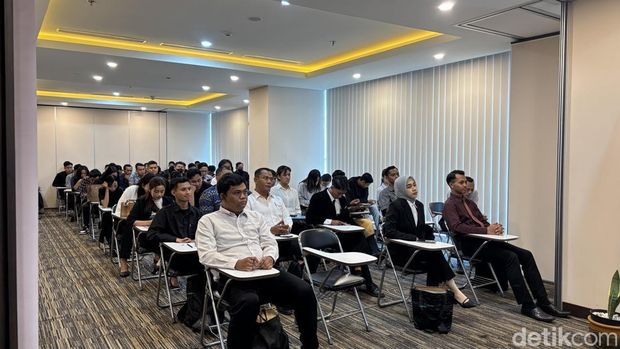 Grand Recruitment The Trans Luxury Hotel Surabaya