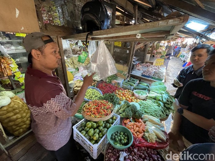 Suasana di Pasar Puri Pati, Jumat (5/12/2025).