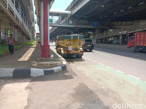Persaingan Mencari Kotoran Pun Makin Berat, Jasa Sedot WC Kian Sekarat
