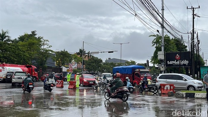 Jalan Urip Sumoharjo-Perintis Makassar Macet, Pengendara Diimbau Lewat Leimena