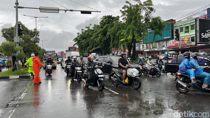 Kemacetan di Makassar.