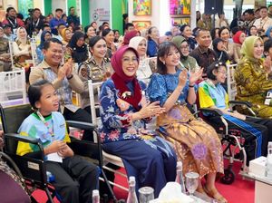 Selvi Gibran Rakabuming & Fatma Saifullah Yusuf Buka Peringatan HDI 2025