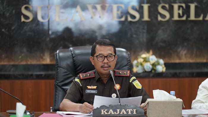 4 Remaja Keroyok Pemuda di Tana Toraja Disanksi Bersihkan Gereja 2 Bulan