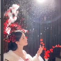 Meski tak memiliki darah keturunan Chinese namun Kimberly dipuji cocok membintangi Drama China. Kimberly sendiri diketahui memiliki keturunan Inggis dari sang ayah dan Minang dari sang bunda. Foto: Instagram/@kimbrlyryder