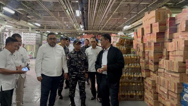 Menteri Pertanian (Mentan) Andi Amran Sulaiman melepas keberangkatan bantuan pangan 