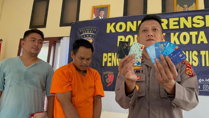 Warga Lampung Ditangkap Polisi Usai Ganjal ATM di Jambi