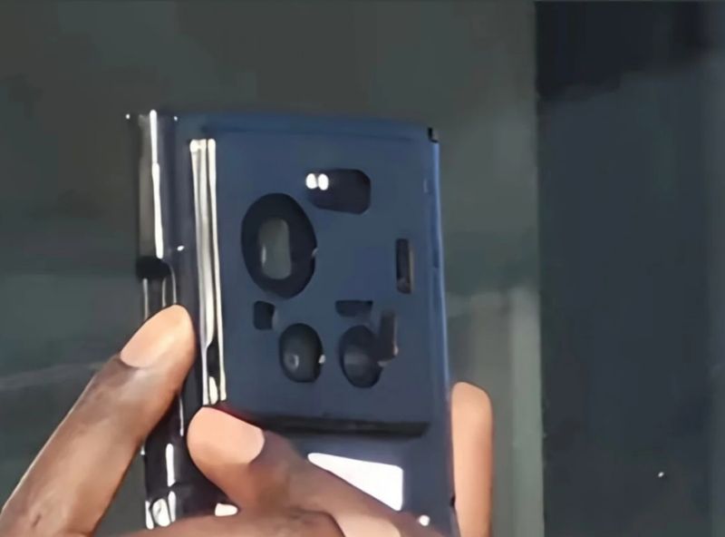 Ponsel yang diduga Xiaomi 17 Ultra Ponsel yang diduga Xiaomi 17 Ultra