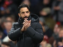 Ruben Amorim Masih Yakin MU Finis 4 Besar