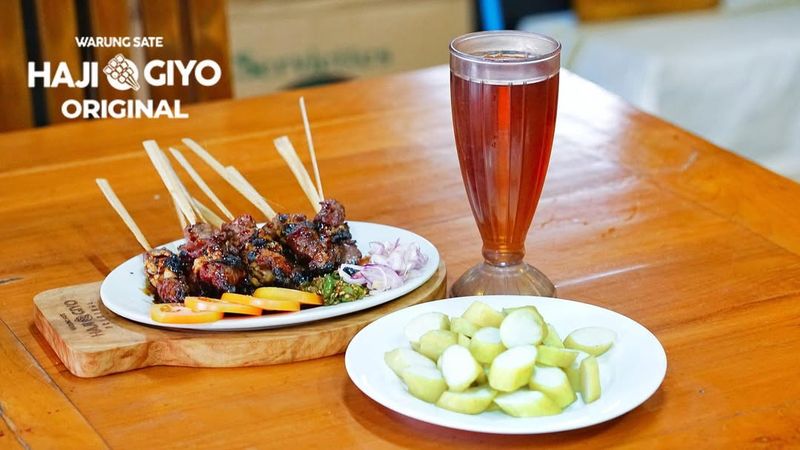 Sate Kambing legendaris di Jakarta Timur.