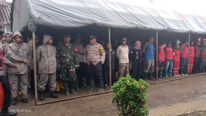 Tagana Indramayu, 25 Relawan Siaga Bencana yang Bekerja Nyata