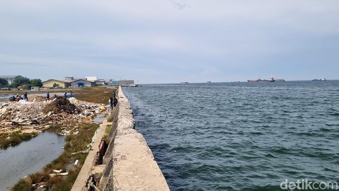 SDA Jakut Ungkap Penyebab Tanggul Muara Baru Bocor: Korosi Struktur Beton