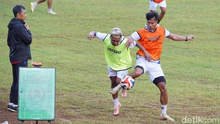 Jafri Sastra Benahi Tim PSIS Selama Jeda Kompetisi