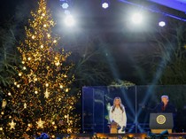 Tradisi Penyalaan Pohon Natal Nasional Warnai Awal Liburan di AS