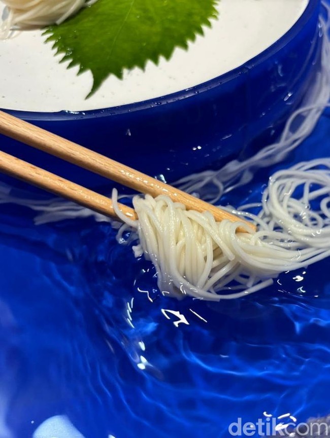 Seru! Sensasi Menikmati Nagashi Somen Pertama di Jakarta