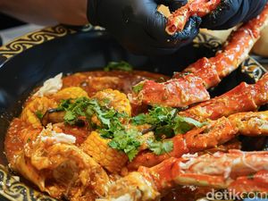 Menu Mewah Alaska King Crab Kurnia Seafood, Sensasi Asian Style Premium