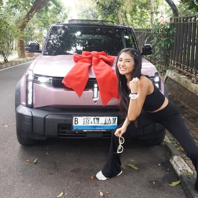 Baby Kristami Wujudkan Ganti Mobil Impian, Beli Chery iCar 03 Warna Pink